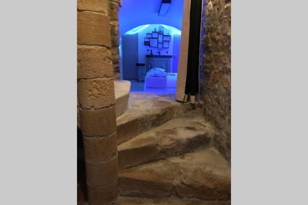 Les Secrets D'Alcove, Nuits Romantiques Avec Spa Aix-en-Provence Eksteriør billede